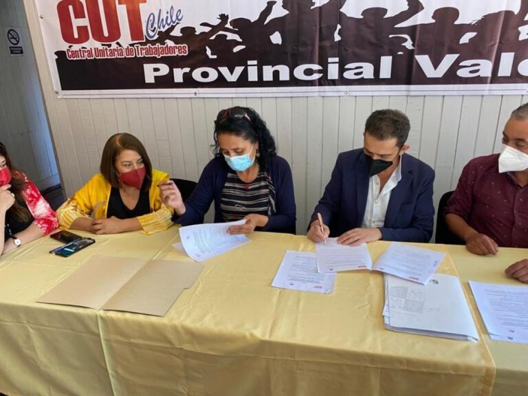 CUT Valdivia firmó convenios de colaboración intersindical con CCOO de Castilla y León (España)